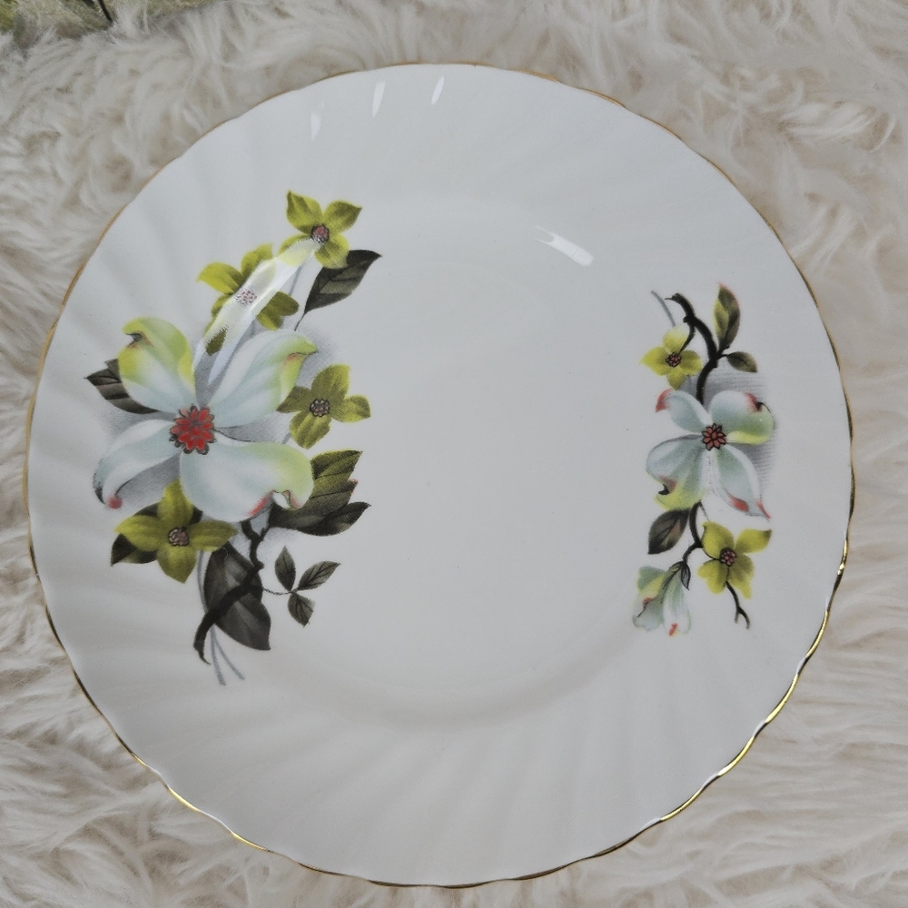 Crown Staffordshire Vintage 3 piece Cup, Saucer, and Dessert Plate - Picture 11 of 14